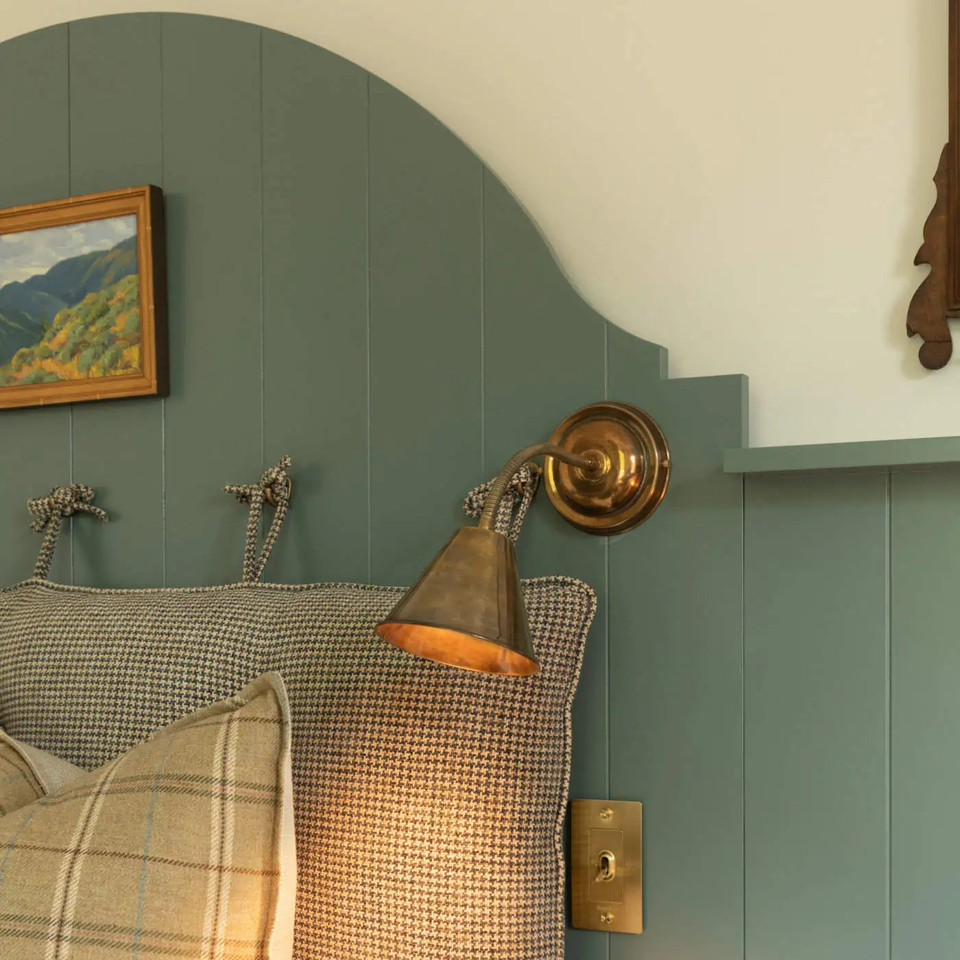 Map Room Flexi Wall Light