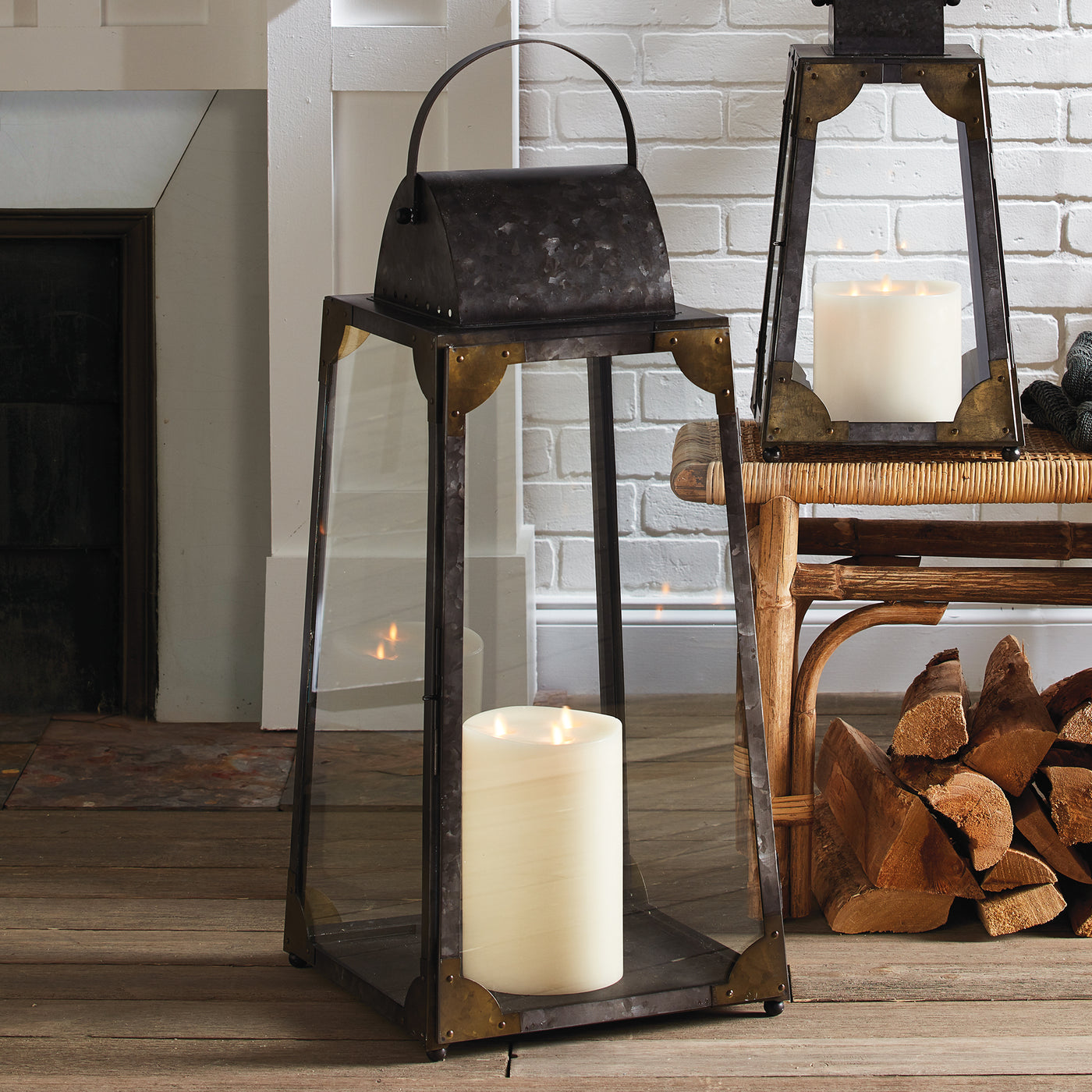 Madera Outdoor Lantern