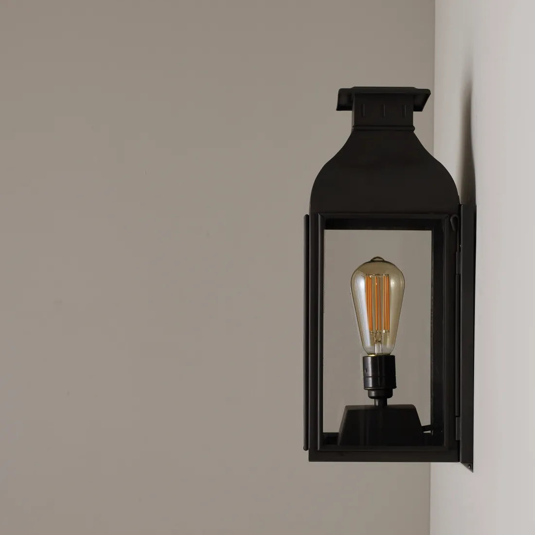 Wall Lantern