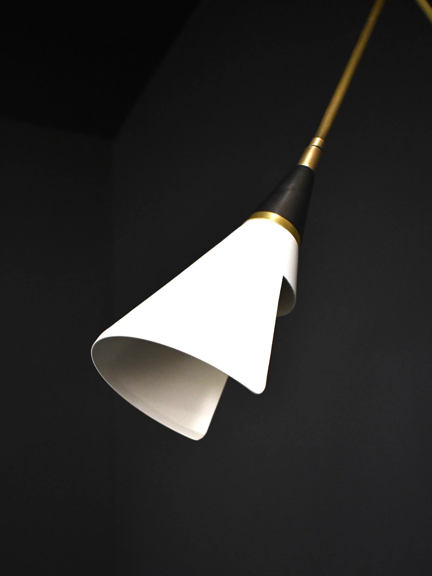 Magari Wall Lamp