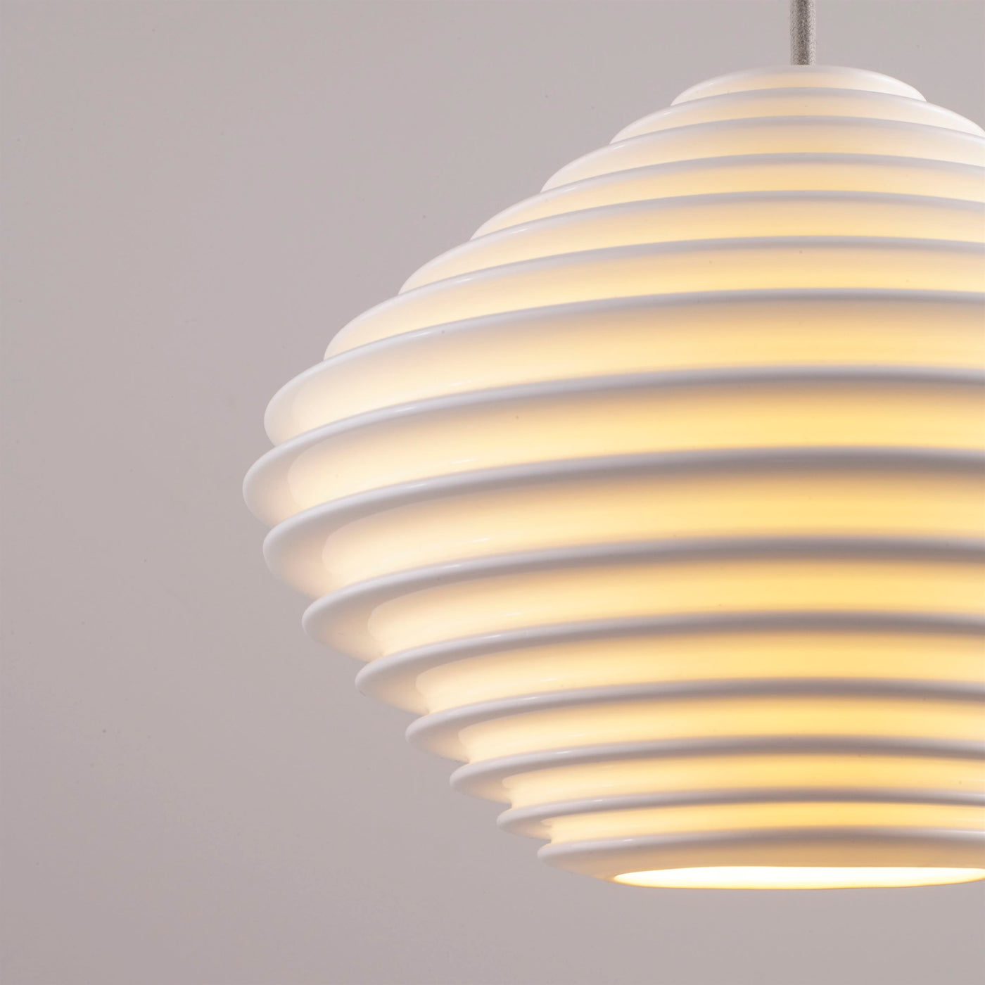 Fin Horizontal Pendant Light - hadleyjameslighting