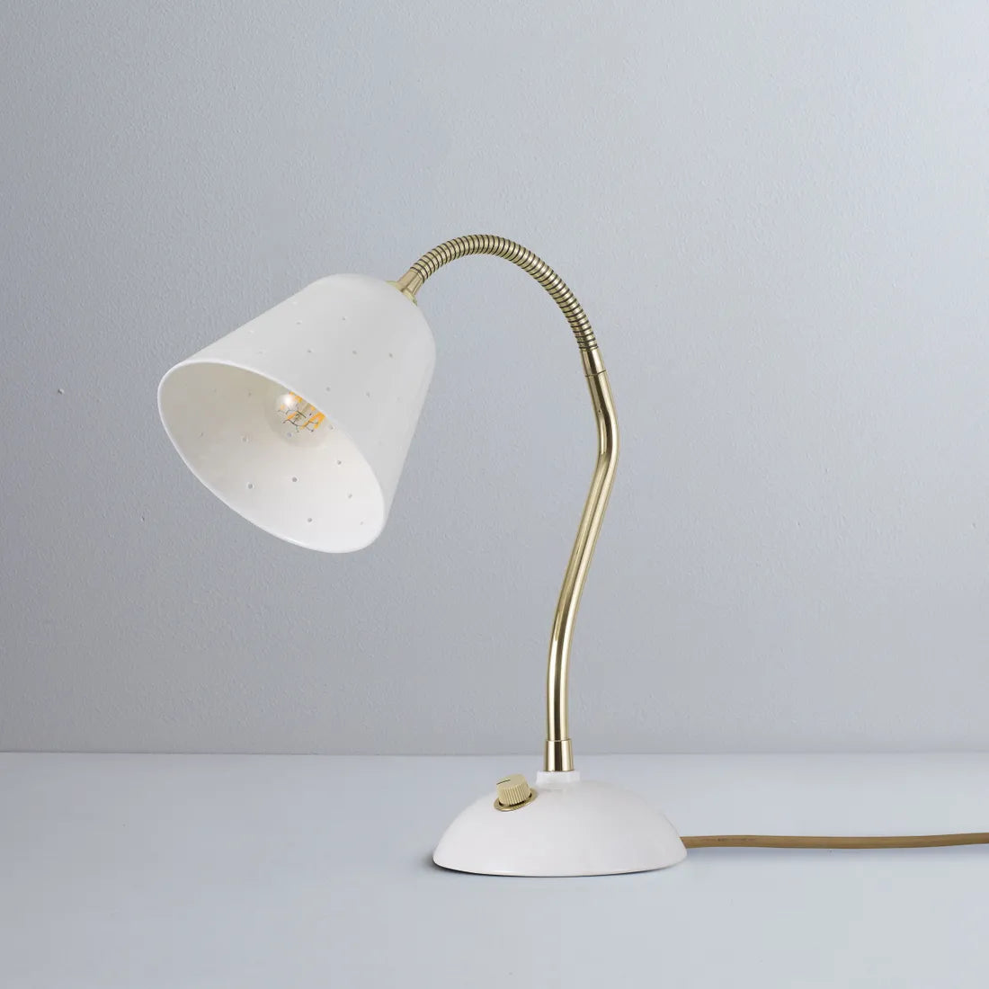 Alma Table Lamp