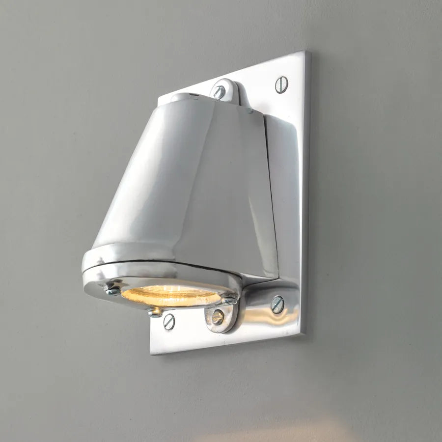 Mast Wall Light - Outdoor