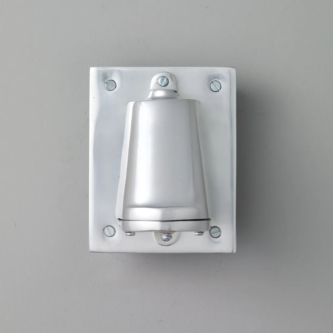 Mast Wall Light - Outdoor