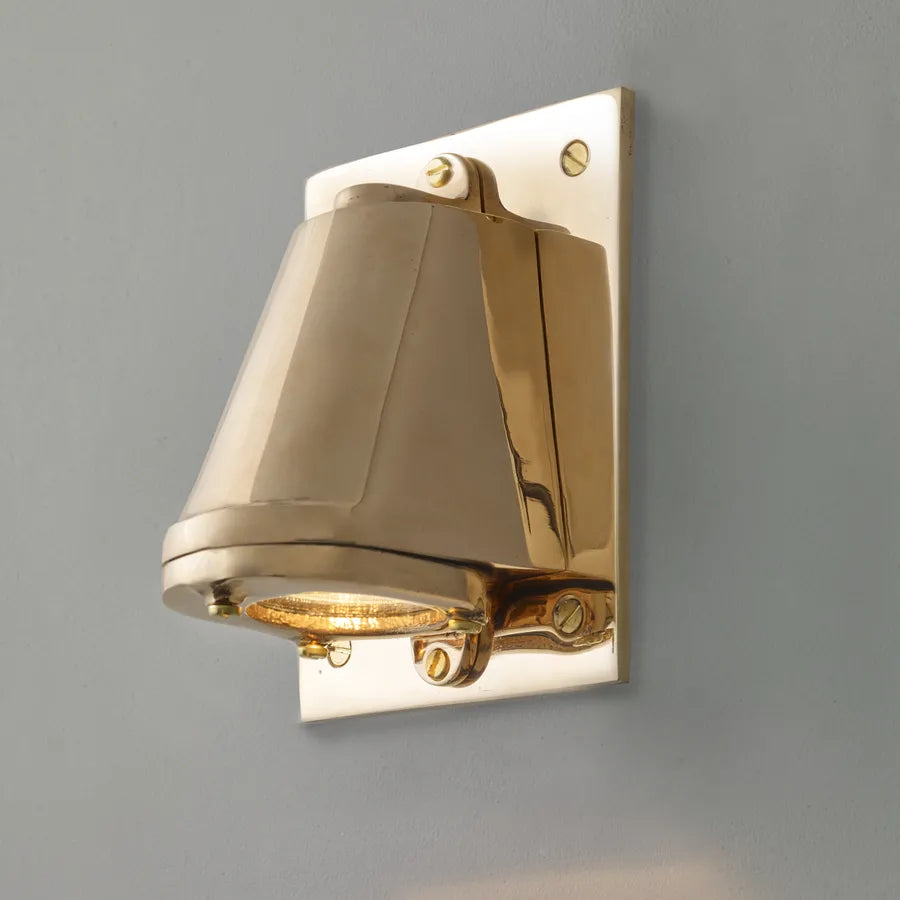 Mast Wall Light - Outdoor