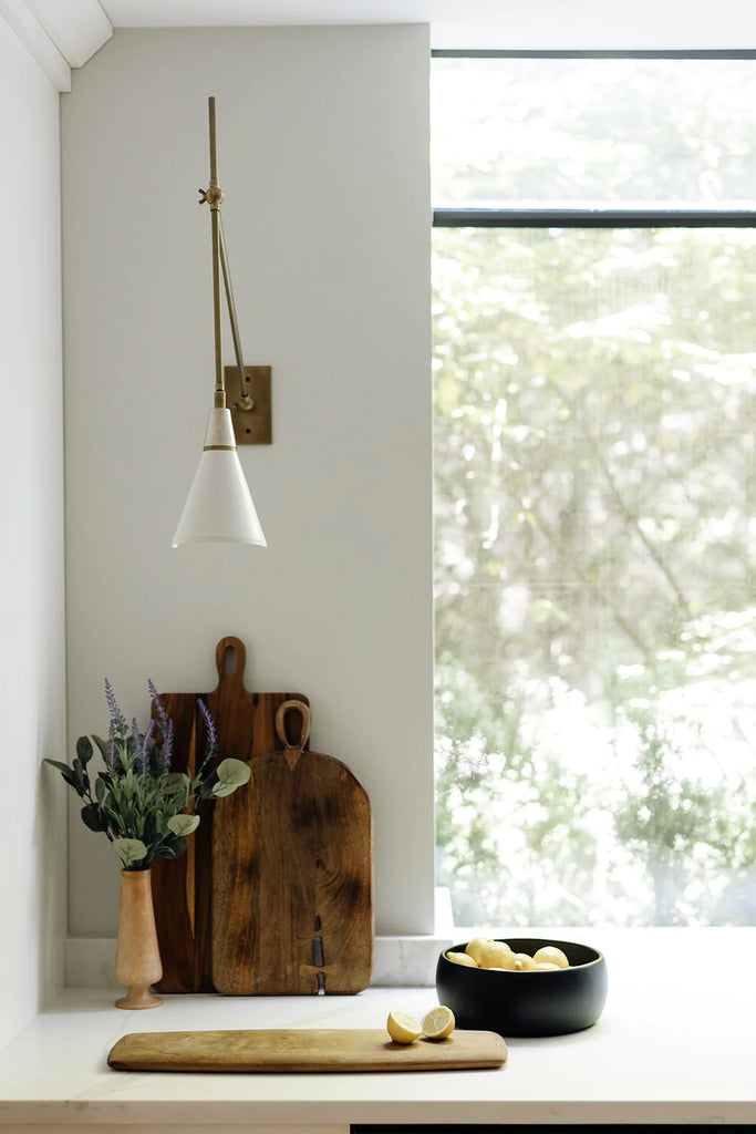 Magari Wall Lamp